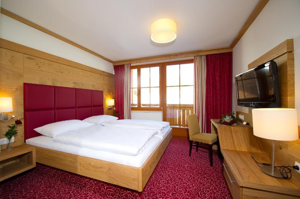 Hotel Roslehen Grossarl Ruang foto