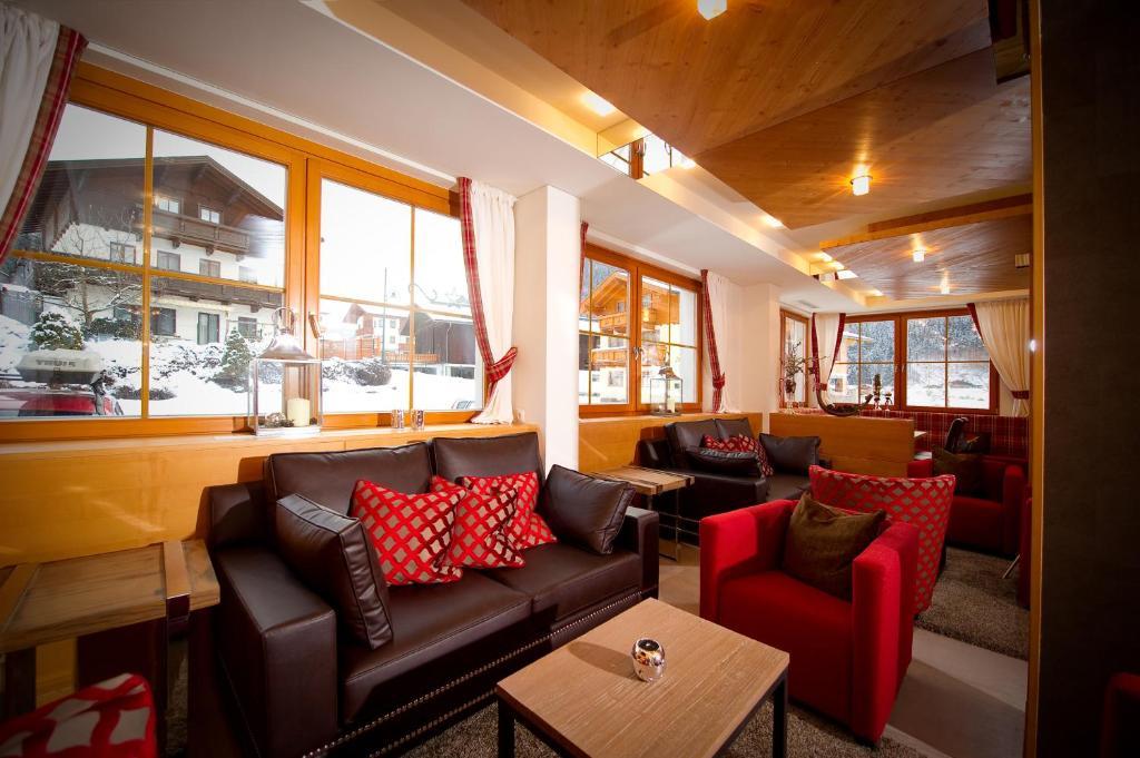 Hotel Roslehen Grossarl Bagian luar foto